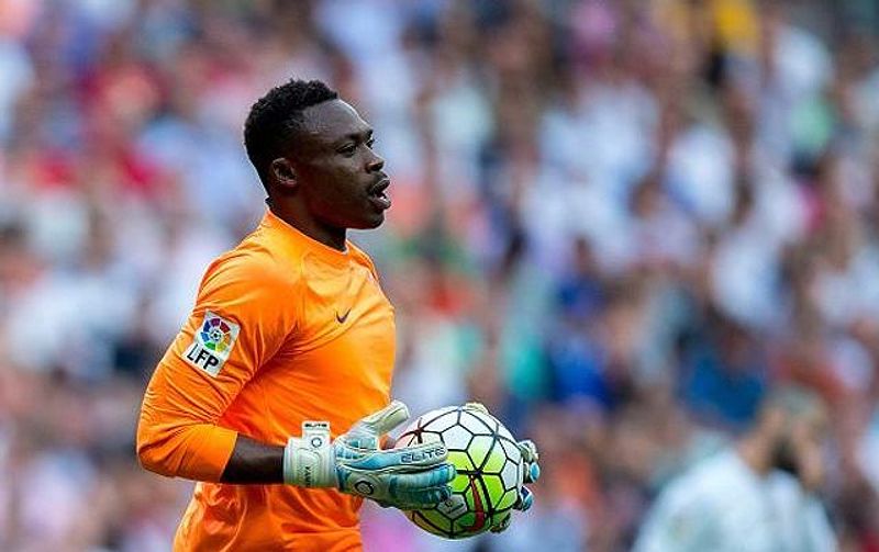 Carlos Kameni trong màu áo Málaga CF